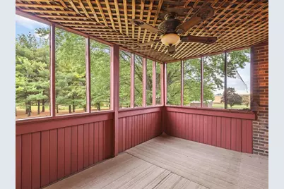 9104 E Weber Road, Ridott, IL 61067 - Photo 17