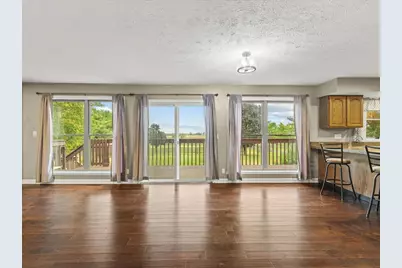 9104 E Weber Road, Ridott, IL 61067 - Photo 19