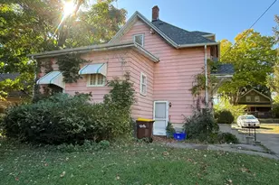 430 Shaw St, Rockford, IL 61104 - Photo 9