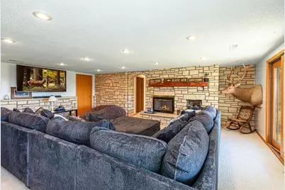 405 W Wachter Road, Galena, IL 61036 - Photo 39