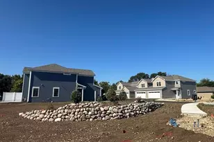 3154 S Bartells Dr, Beloit, WI 53511 - Photo 3