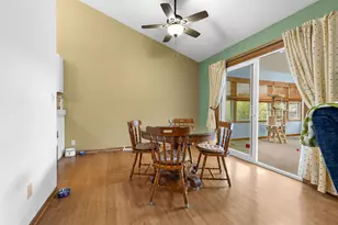 7801 Hawks View Dr, Machesney Park, IL 61115 - Photo 9