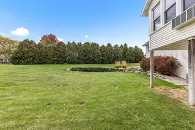 7801 Hawks View Drive, Machesney Park, IL 61115 - Photo 21