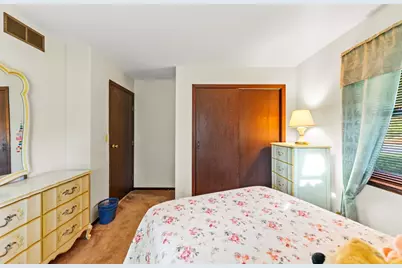 295 Forestcliff Court, Lake Summerset, IL 61019 - Photo 19