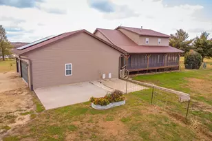 7876 Hickory Grove Rd, Savanna, IL 61074 - Photo 7