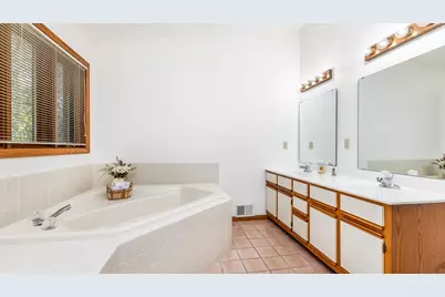 535 Territory Drive, Galena, IL 61036 - Photo 25