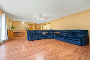 5588 35th St, Rockford, IL 61109 - Photo 7