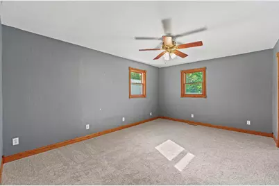 8099 Clearview Dr, Rockford, IL 61102 - Photo 17