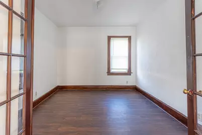 210 Stewart Avenue, Rockford, IL 61102 - Photo 5