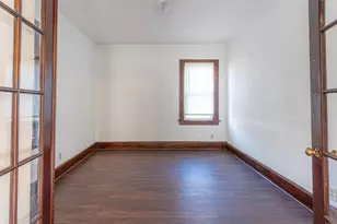 210 Stewart Ave, Rockford, IL 61102 - Photo 5