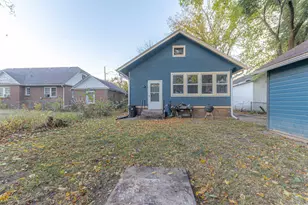 2114 Jefferson St, Rockford, IL 61101 - Photo 3
