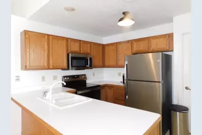 524 Triton Avenue, Rockford, IL 61107 - Photo 9