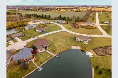 4010 Lakeshore Drive, Winnebago, IL 61088 - Photo 9
