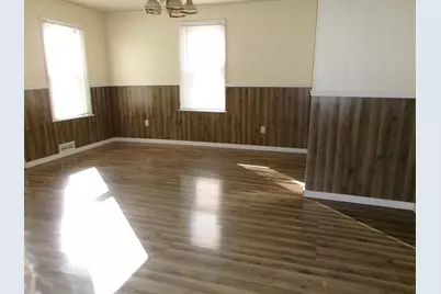 1015 8th Street, Lasalle, IL 61301 - Photo 3