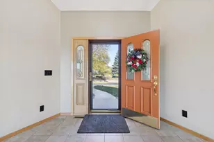 97 Highcrest Ct, Shannon, IL 61078 - Photo 5