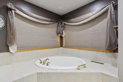 97 Highcrest Court, Shannon, IL 61078 - Photo 41