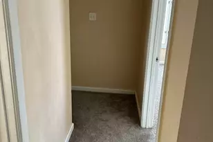 1109 S Carroll, Freeport, IL 61032 - Photo 3