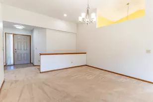 5269 Windsor Rd, Loves Park, IL 61111 - Photo 7