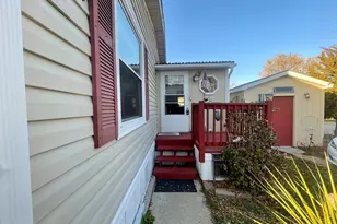 5102 Flagstone Dr, Loves Park, IL 61111 - Photo 3