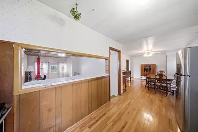 1864 W Revere Street, Freeport, IL 61032 - Photo 9