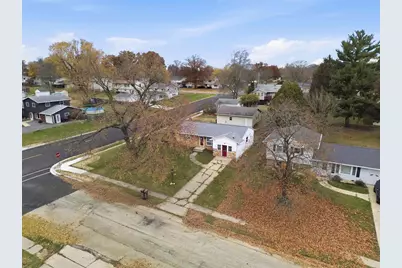 1864 W Revere Street, Freeport, IL 61032 - Photo 17