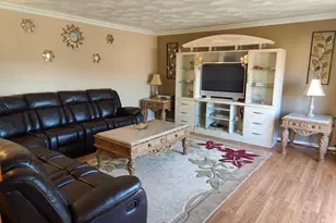 3107 Farmdale Ln, Freeport, IL 61032 - Photo 9