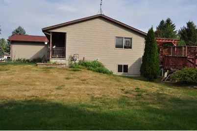 135 Field Crest Lane, Cedarville, IL 61013 - Photo 37