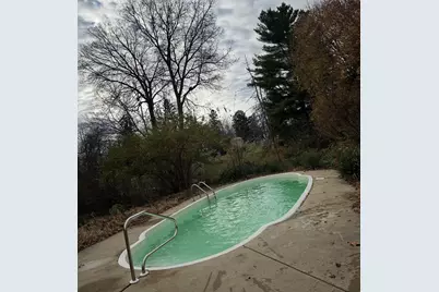 1752 W Stephenson Street, Freeport, IL 61032 - Photo 15