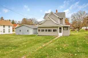 209 S Elida St, Winnebago, IL 61088 - Photo 41