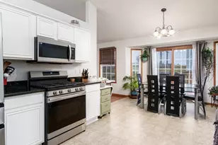 8878 Nicole Pl, Belvidere, IL 61008 - Photo 11