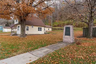 1104 Main, Savanna, IL 61074 - Photo 19