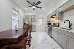 1030 N Winnebago, Rockford, IL 61103 - Photo 7