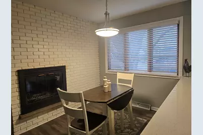 1208 Roxbury Close, Rockford, IL 61107 - Photo 3