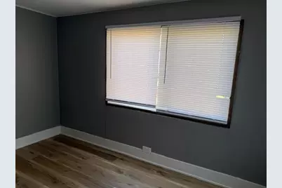 303 Lorraine Drive, Freeport, IL 61032 - Photo 17