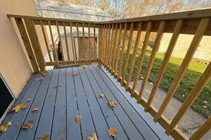 303 Lorraine Dr, Freeport, IL 61032 - Photo 7