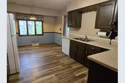 5563 Palisades Parkway, Rockford, IL 61109 - Photo 13