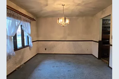 5563 Palisades Parkway, Rockford, IL 61109 - Photo 9