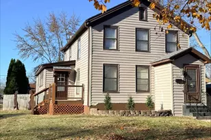 2104 Latham St, Rockford, IL 61103 - Photo 1