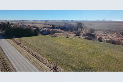 395 W Cedarville Road, Freeport, IL 61032 - Photo 43