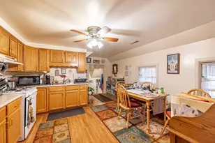 917 W Locust St, Belvidere, IL 61008 - Photo 19