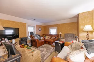 917 W Locust St, Belvidere, IL 61008 - Photo 15