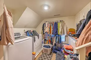 917 W Locust St, Belvidere, IL 61008 - Photo 21