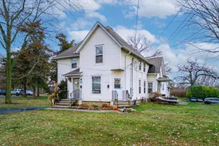 917 W Locust St, Belvidere, IL 61008 - Photo 13