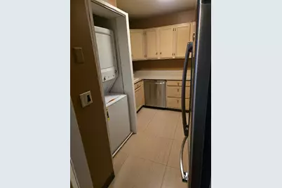 2929 Sunnyside Dr Unit 123B, Rockford, IL 61114 - Photo 9