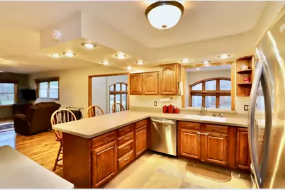 543 Fieldcrest Road, Belvidere, IL 61008 - Photo 9