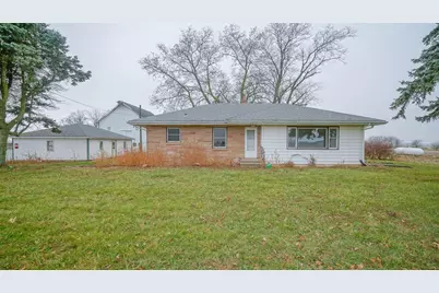 2610 S Klinger Road, Pecatonica, IL 61063 - Photo 1