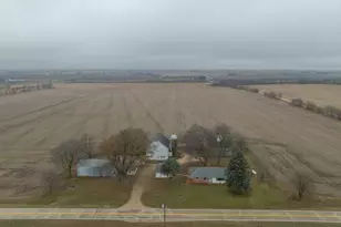 2610 S Klinger Rd, Pecatonica, IL 61063 - Photo 53