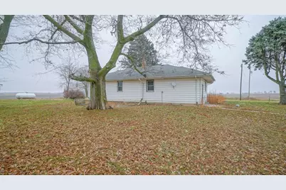 2610 S Klinger Road, Pecatonica, IL 61063 - Photo 37