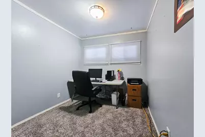 1105 Colonial Drive, Machesney Park, IL 61115 - Photo 15