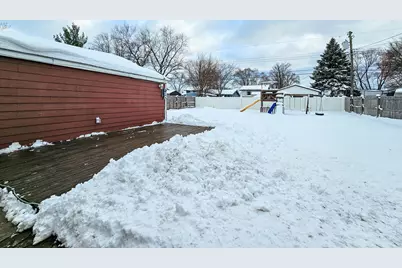 1105 Colonial Drive, Machesney Park, IL 61115 - Photo 31